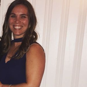 Meet your Posher, Casey